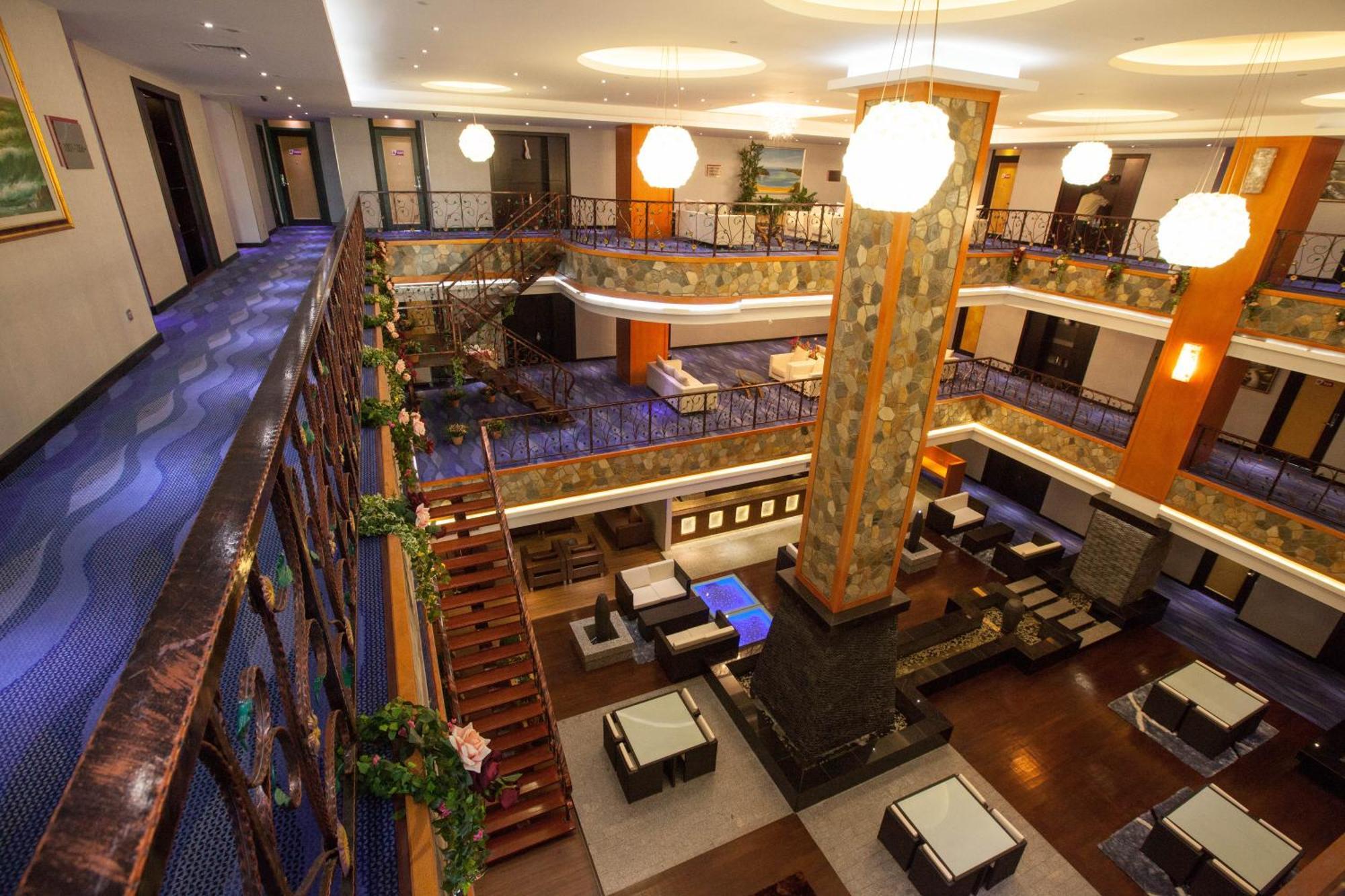 Meritz Hotel Miri Ngoại thất bức ảnh