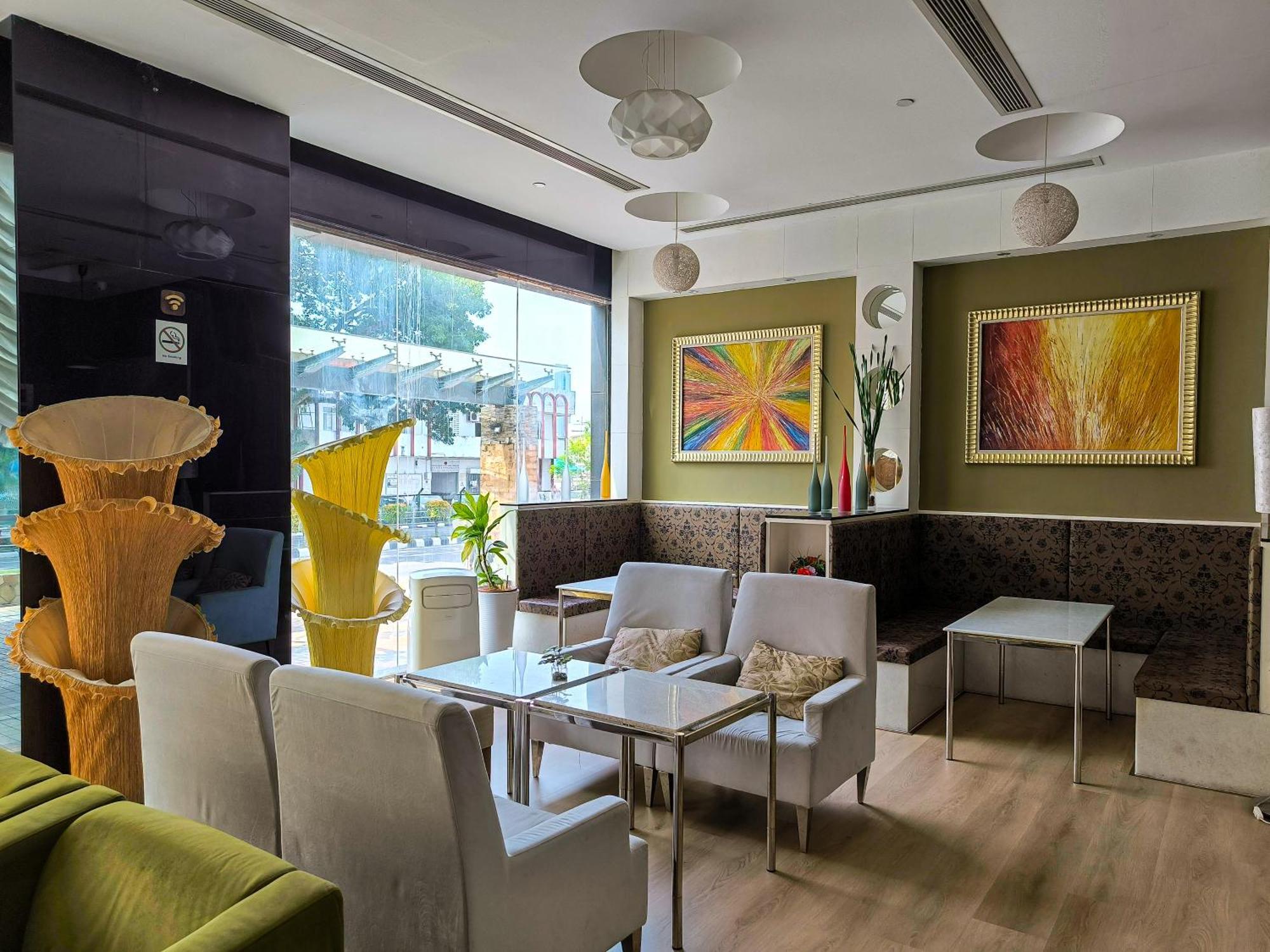 Meritz Hotel Miri Ngoại thất bức ảnh