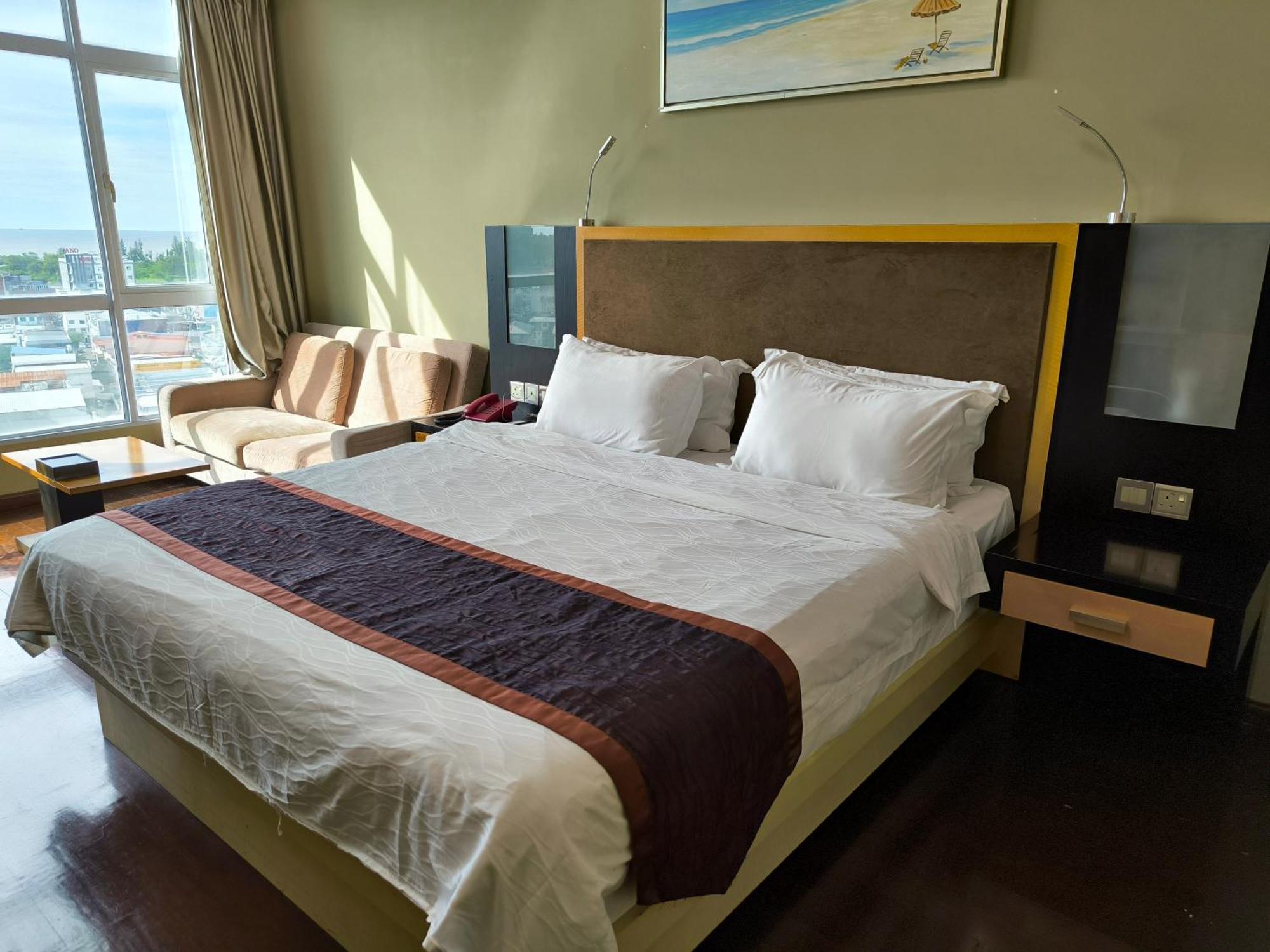 Meritz Hotel Miri Ngoại thất bức ảnh