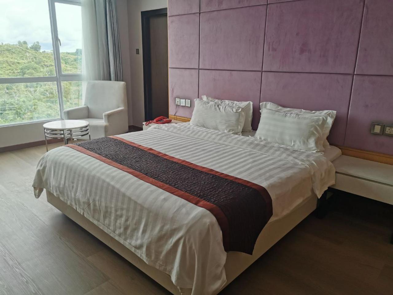 Meritz Hotel Miri Ngoại thất bức ảnh