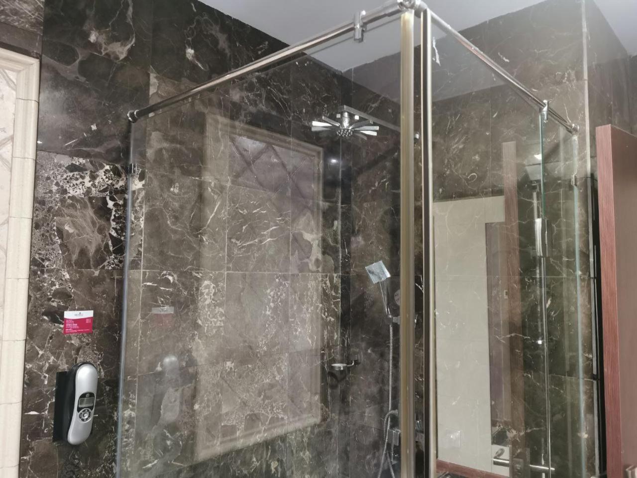 Meritz Hotel Miri Ngoại thất bức ảnh